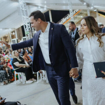 Lucas Ribeiro participa de abertura da 28ª edição do Encontro da Consciência Cristã e destaca importância do evento