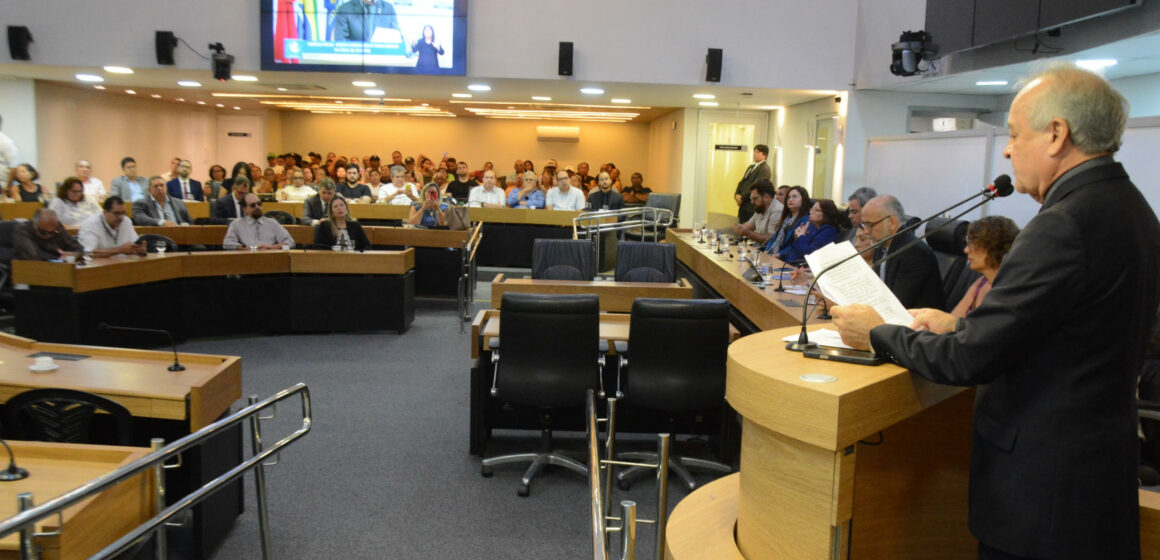 ALPB debate demarcação de terras indígenas no Litoral Sul