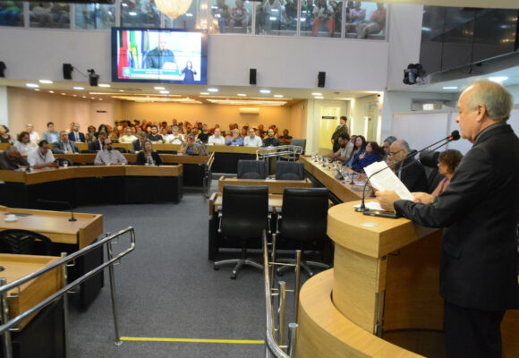 148b94a0-e34c-ba51-209a-28a4ef9caea5 ALPB debate demarcação de terras indígenas no Litoral Sul