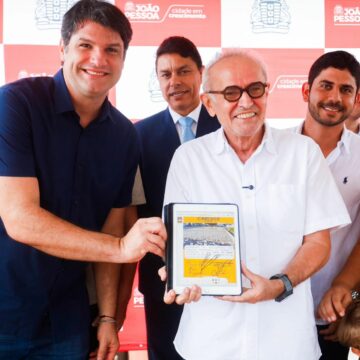 Urbanização   Cícero Lucena autoriza pavimentação em mais 21 ruas do Colinas do Sul e celebra R$ 40 milhões na infraestrutura do bairro