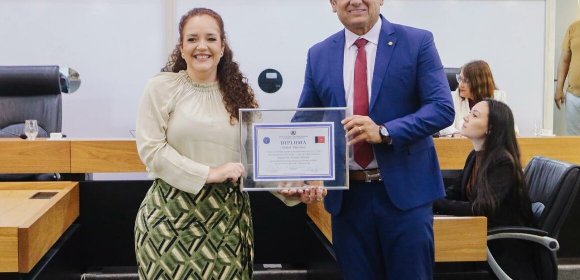 ALPB concede cidadania paraibana à advogada Joseane de Azevedo Oliveira