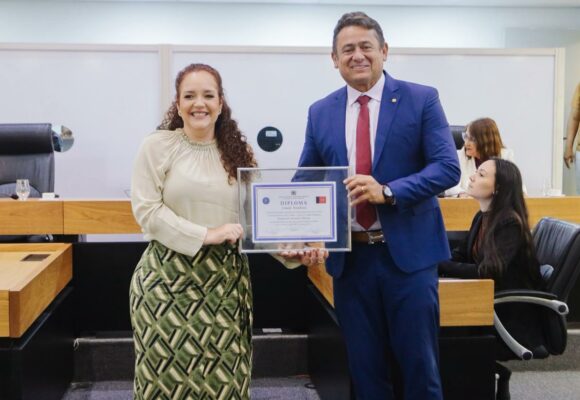 ALPB concede cidadania paraibana à advogada Joseane de Azevedo Oliveira