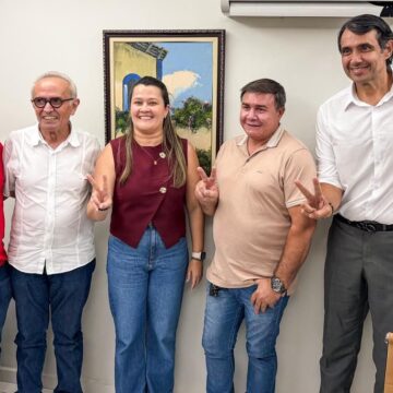 Em Cajazeiras, Cícero recebe apoio de lideranças de mais cinco municípios do Sertão