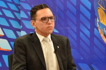 CNJ aposenta juiz da Paraíba por relação íntima com advogado de facção e falta de suspeição