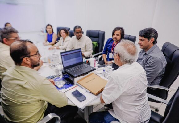 Cidade em crescimento  Cícero Lucena recebe representantes do BID e destaca avanços do Programa João Pessoa Sustentável