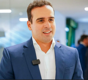 Lucas Ribeiro e ministro Waldez Góes assinam ordem de serviço para execução do lote 3 do canal Acauã-Araçagi nesta quarta