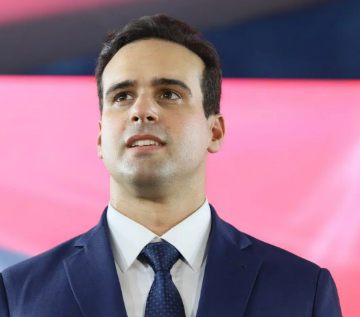 Governador Lucas Ribeiro inaugura nova sede do 9º Batalhão de Bombeiro Militar e entrega equipamentos