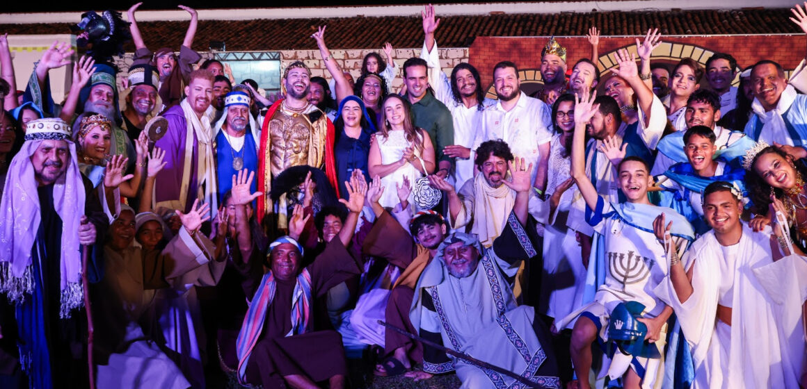 IMG_7629 Lucas Ribeiro prestigia Paixão de Cristo de Cabedelo e destaca força do espetáculo