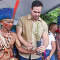 Governador Lucas Ribeiro participa de celebração do Dia dos Povos Indígenas e realiza entregas em Baía da Traição