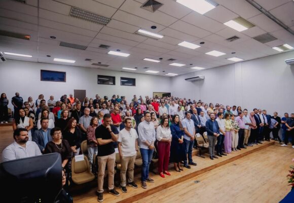 Responsabilidade com o povo Em missa de ação de graças, Leo Bezerra destaca fé e compromisso com João Pessoa