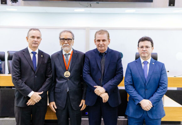 ALPB concede honrarias a engenheiros do Departamento de Estradas de Rodagem da Paraíba