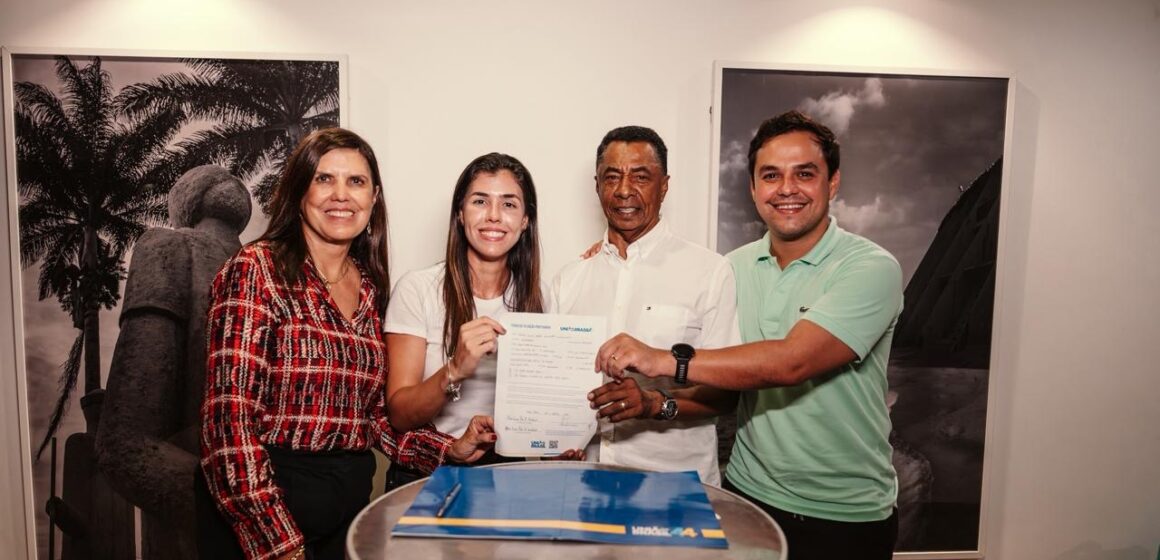 fb0c8c07-2fca-4740-930d-24bb68144a40 Pré-Candidata a Deputada Estadual Maria Porto se filia à União Progressista e surge como voz feminina de renovação na disputa pela ALPB