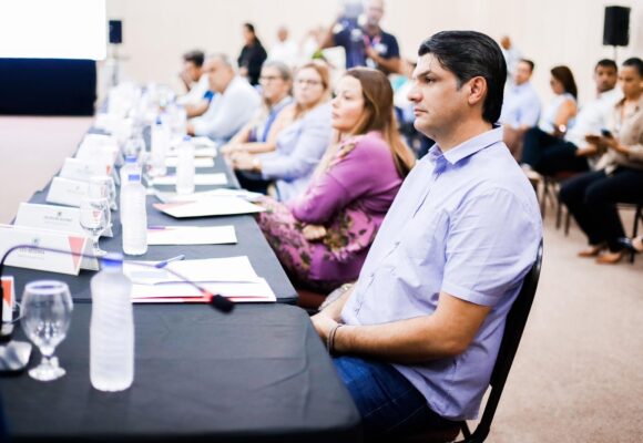 Integração nacionalCom plano de contingência elaborado, Leo Bezerra solicita recursos federais para resposta às chuvas em João Pessoa