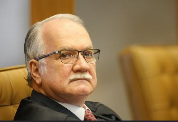 Fachin promete celeridade em julgamento sobre nova dosimetria do 8 de Janeiro no STF