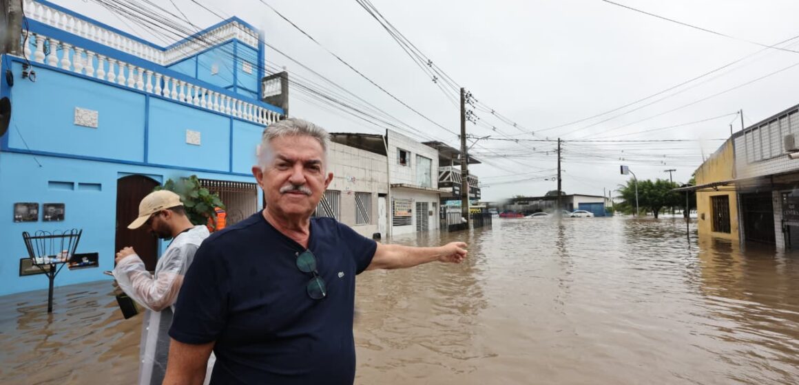 Deputado João Gonçalves percorre áreas devastadas pelas chuvas e acompanha ações de socorro na Paraíba
