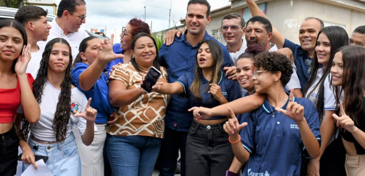 Governador Lucas Ribeiro anuncia estadualização de estrada em Conceição e autoriza novos investimentos em educação em Ibiara