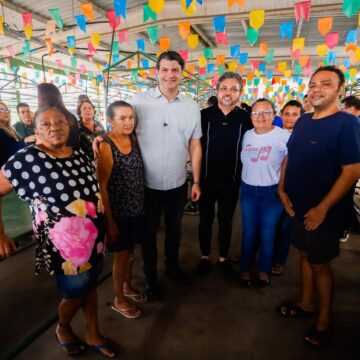 Segurança Alimentar   Leo Bezerra inicia a distribuição de 140 toneladas de milho para 60 mil famílias vulneráveis de João Pessoa