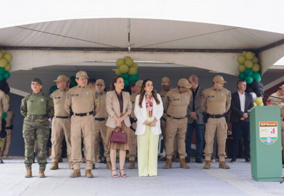 Primeira-dama Camila Mariz prestigia formação de Curso de Policiamento Militar Ambiental e destaca compromisso do Governo com meio ambiente na Paraíba 