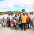 Governador Lucas Ribeiro entrega obras e autoriza reforma de escola quilombola em Santa Luzia
