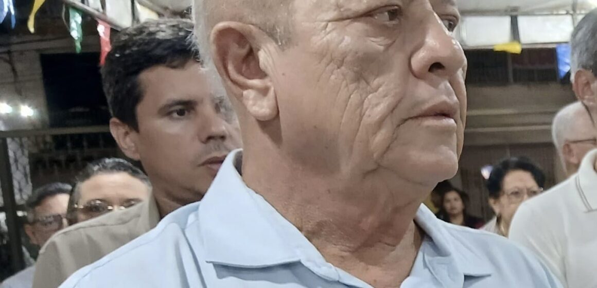 c935833d-b55c-4bdf-8660-0db510573b2f GOIANA PE TEM QUASE R$ 1 BILHÃO NO SEU ORÇAMENTO , MAS COVEIROS COBRAM SALÁRIO NAS REDES SOCIAIS E AMEAÇAM ACAMPAR NA PREFEITURA GESTÃO DE MARCILIO REGIS