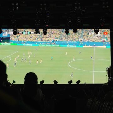 Copa do MundoPrefeitura instala telão no Busto de Tamandaré para transmitir jogos do Brasil