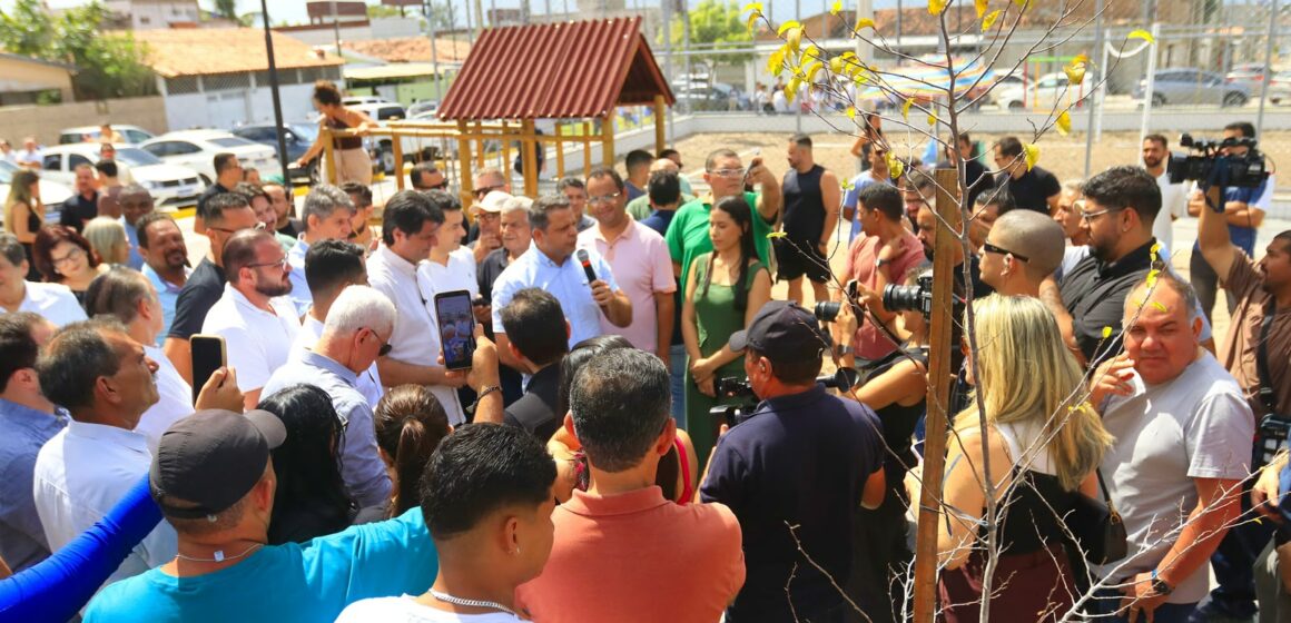 Cem dias de gestão  Leo Bezerra inaugura Parque Linear II do Valentina com estrutura completa e destaca investimentos no bairro