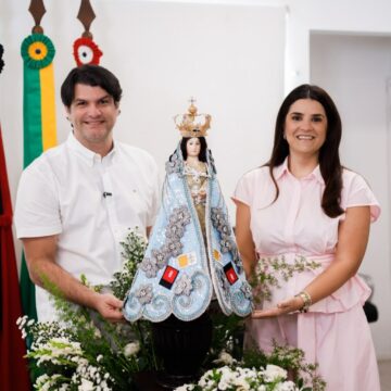 Renovação da esperança  Leo Bezerra recebe imagem de Nossa Senhora das Neves e destaca fé no serviço público