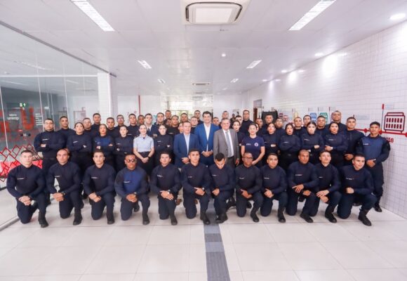 Segurança da Capital Léo  Bezerra participa da formação de 51 novos guardas-civis metropolitanos e anuncia convocação a partir de setembro