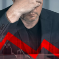 Empresas afundam em dívidas: recuperações judiciais crescem e pressionam economia brasileira