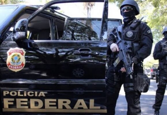 Screenshot Polícia Federal mira suspeito de fabricar e vender dinheiro falso em Pilõezinhos durante Operação Dupla Face