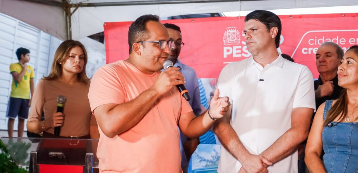 Infraestrutura completa  Leo Bezerra autoriza pavimentação de 35 ruas e prepara Alto do Mateus para ficar 100% pavimentado