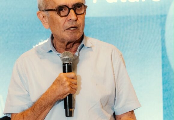 Cicero assume compromisso para Passe Livre para todos os alunos das redes públicas