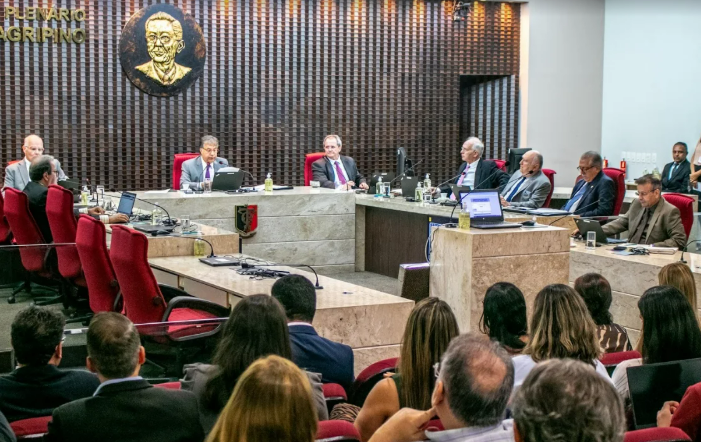 Captura de tela 2026-10-28 150627 Prefeitura de Poço de José de Moura Inova na Economia: Professores Passam Fome, mas as Contas Entram para a História!