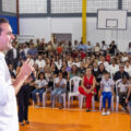 Lucas Ribeiro inaugura ginásio em Patos e acompanha avanços na saúde com novos equipamentos